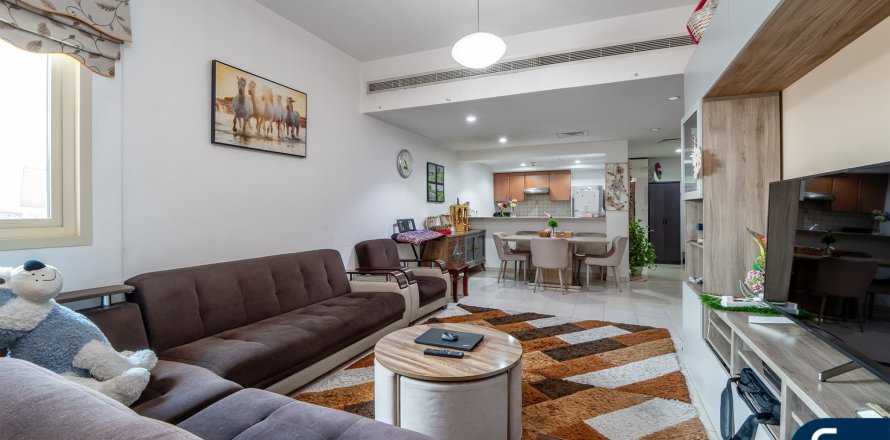 Apartament în Greens, Dubai, EAU 2 dormitoare, 107 mp.  №667774