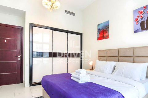 Apartament në Dubai Studio City, Dubai, Emiratet e Bashkuara Arabe 2 dhoma gjumi, 120 m2. № 654918 - Foto 10