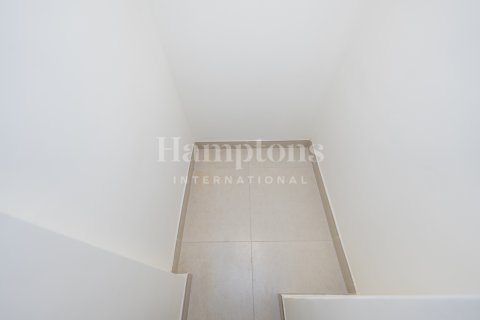 Huvila Dubai South (Dubai World Central), Arabiemiraatit 4 makuuhuonetta, 306.29840391 m2 № 651684 - kuva 2