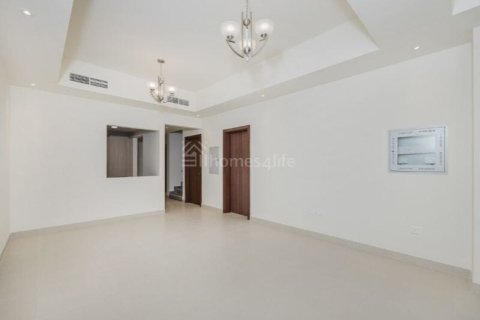 Willa na sprzedaż w Mohammed Bin Rashid City, Dubai, ZEA 4 sypialnie, 187 mkw., nr 679248 - zdjęcie 2