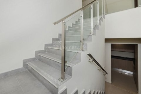 Willa na sprzedaż w Mohammed Bin Rashid City, Dubai, ZEA 4 sypialnie, 187 mkw., nr 679248 - zdjęcie 14