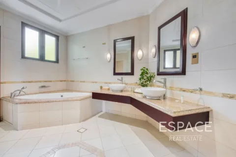 Vila v Palm Jumeirah, Dubai, SAE 5 ložnice, 496 m² Č.: 649880 - fotografie 8