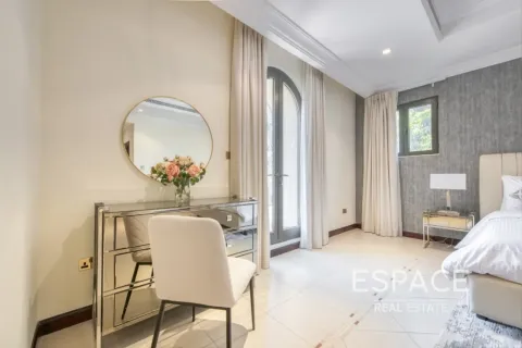 Vila v Palm Jumeirah, Dubai, SAE 5 ložnice, 496 m² Č.: 649880 - fotografie 10
