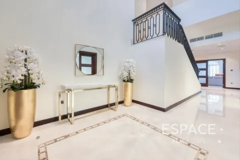 Vila v Palm Jumeirah, Dubai, SAE 5 ložnice, 496 m² Č.: 649880 - fotografie 6