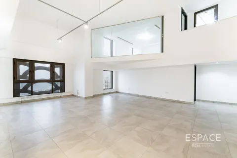 آپارتمان برای فروش در  Jumeirah Beach Residence، Dubai، امارات متحده عربی  3 خوابه ، 215 متر مربع ، شماره 649882 - تصویر 2