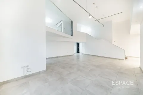 آپارتمان برای فروش در  Jumeirah Beach Residence، Dubai، امارات متحده عربی  3 خوابه ، 215 متر مربع ، شماره 649882 - تصویر 3