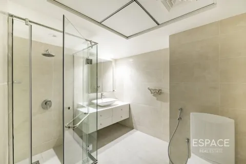 آپارتمان برای فروش در  Jumeirah Beach Residence، Dubai، امارات متحده عربی  3 خوابه ، 215 متر مربع ، شماره 649882 - تصویر 9