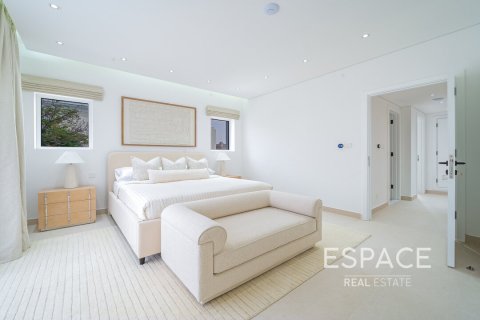 Villa para venda em Arabian Ranches, Dubai, EAU 3 quartos, 223 m2 № 649879 - foto 12
