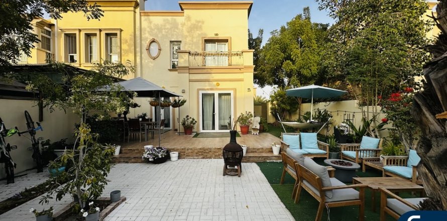 Villa in The Springs, Dubai, UAE 3 bedrooms, 210 sq.m. № 667880