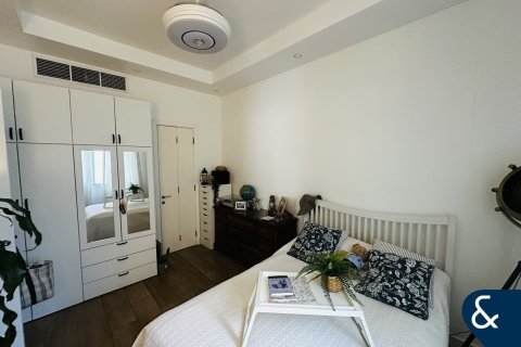 Villa in The Springs, Dubai, UAE 3 bedrooms, 210 sq.m. № 667880 - photo 8