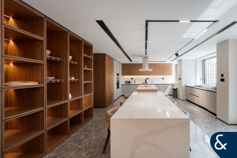 Apartament de vânzare în Jumeirah Beach Residence, Dubai, EAU 4 dormitoare, 595 mp. №667882 - poză 4