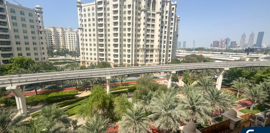 Apartament în Palm Jumeirah, Dubai, EAU 2 dormitoare, 167 mp.  №667884
