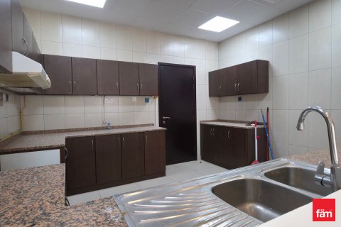 Вилла Дубай, БАӘ-да 4 жатын бөлмелер, 249.8 м² № 644812 - фото 7