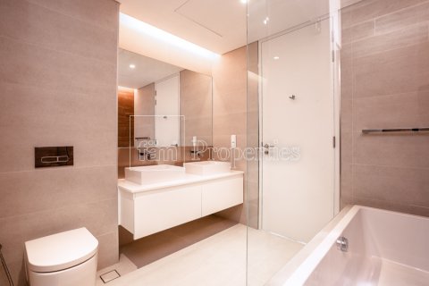 Apartment in Dubai, UAE 1 bedroom, 107.2 sq.m. № 629538 - photo 14