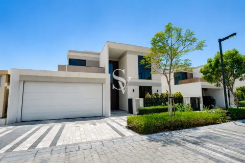 Villa in Tilal Al Ghaf, Dubai, VAE 5 slaapkamers, 545 vr.m. nr 721587