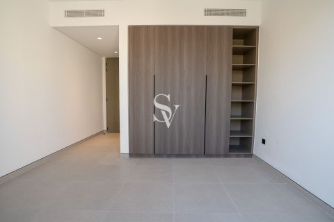 Villa à louer à Tilal Al Ghaf, Dubai, EAU 4 chambres, 439 m2 № 721592 - photo 11