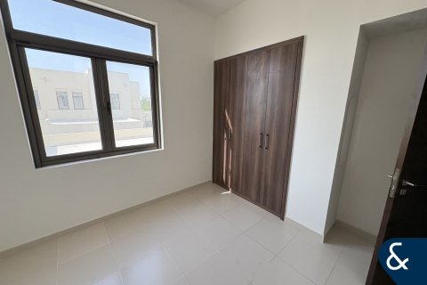 Зняти в оренду віллу в Рим, Дубай, ОАЕ 3 спальні, 213м2, № 668141 - фото 12