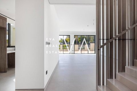 Villa itt: Dubai, EAE, 4 hálószoba, 348 m², azonosító: 637638 - fénykép 2