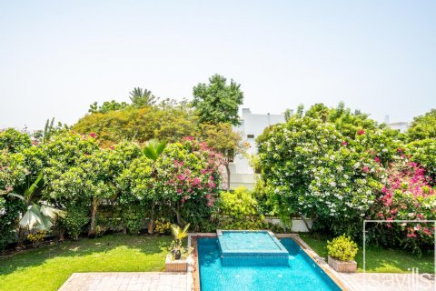 فيلا للإيجار في Emirates Hills، دبي، الإمارات العربية المتحدة 6 غرفة نوم ، 1990 متر مربع ، رقم 638065 - صورة 2