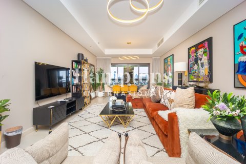 Apartment sa Palm Jumeirah, Dubai, UAE 2 silid-tulugan, 206.22979552 sq.m. № 739945 - larawan 22