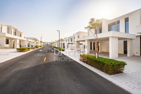 Casa urbana para arrendamento em The Valley, Dubai, EAU 3 quartos, 174 m2 № 684523 - foto 18