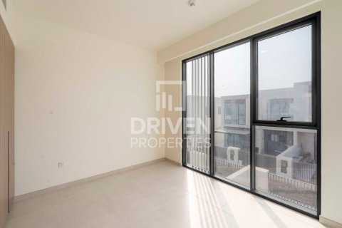 Casa urbana para arrendamento em The Valley, Dubai, EAU 3 quartos, 174 m2 № 684523 - foto 8