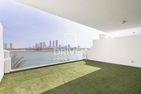 Palm Jumeirah, Dubai, संयुक्त अरब अमीरात में अपार्टमेंट, 1 बेडरूम, 129 वर्ग मीटर, संख्या 684528 - फ़ोटो 9