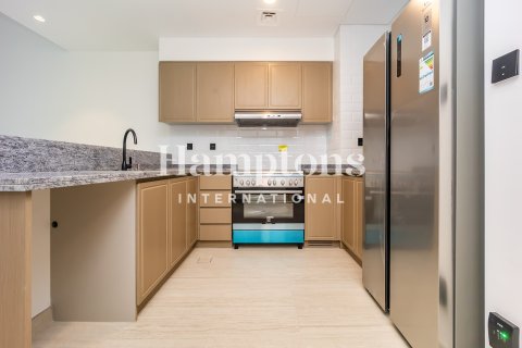 Townhouse in Damac Lagoons, Dubai, UAE 5 bedrooms, 143.99965000 sq.m. № 671697 - photo 3