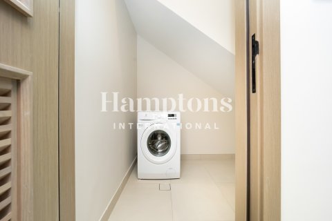 Townhouse in Damac Lagoons, Dubai, UAE 5 bedrooms, 143.99965000 sq.m. № 671697 - photo 2