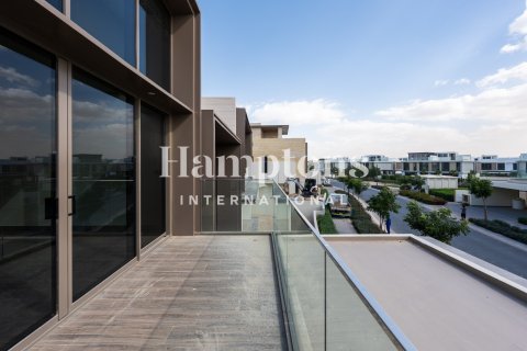 Зняти в оренду віллу в Дубай Хилс Эстейт, Дубай, ОАЕ 6 спалень, 1331.83975643м2, № 671698 - фото 22