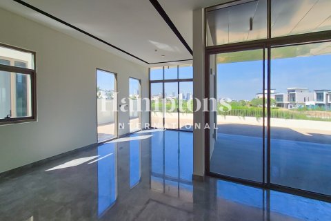 Villa in Dubai Hills Estate, Dubai, UAE 6 bedrooms, 1331.83975643 sq.m. № 671698 - photo 5