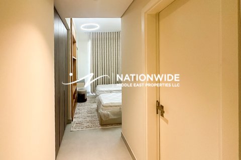 Abu Dhabi, संयुक्त अरब अमीरात में अपार्टमेंट, 2 बेडरूम, 141 वर्ग मीटर, संख्या 686453 - फ़ोटो 4