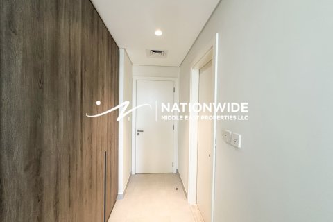 Abu Dhabi, संयुक्त अरब अमीरात में अपार्टमेंट, 3 बेडरूम, 249 वर्ग मीटर, संख्या 686454 - फ़ोटो 9