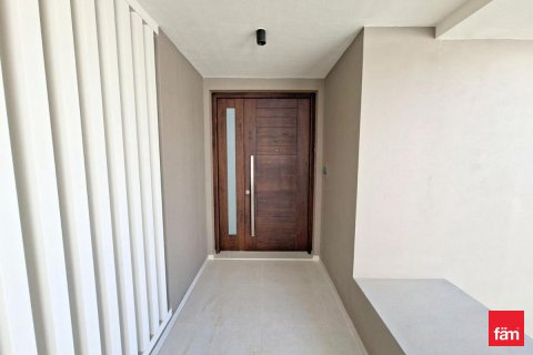 Vila u Jebel Ali, Dubai, UAE 4 spavaćih soba, 676 m2 Br. 719434 - fotografija 25