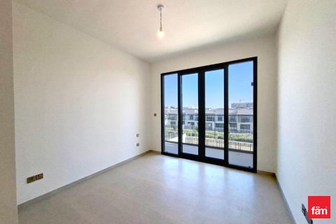 Vila u Jebel Ali, Dubai, UAE 4 spavaćih soba, 676 m2 Br. 719434 - fotografija 5