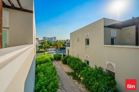 Üürile anda ridamaja asukohaga Al Furjan, Dubai, AÜE: 3 magamistoaga, 229.6 m² Nr 719430 - pilt 18