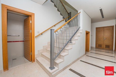 Üürile anda ridamaja asukohaga Al Furjan, Dubai, AÜE: 3 magamistoaga, 229.6 m² Nr 719430 - pilt 4