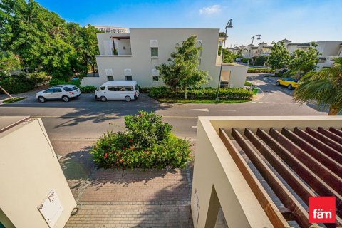 Üürile anda ridamaja asukohaga Al Furjan, Dubai, AÜE: 3 magamistoaga, 229.6 m² Nr 719430 - pilt 16