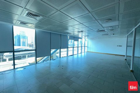 Escritório para arrendamento em Dubai, EAU 258.8 m2 № 661532 - foto 5
