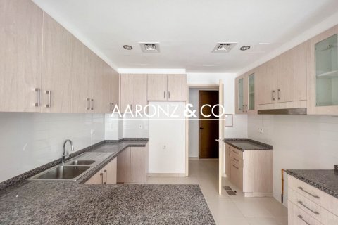 Kuća u nizu u Reem, Dubai, UAE 4 spavaćih soba, 343 m2 Br. 641087 - fotografija 13