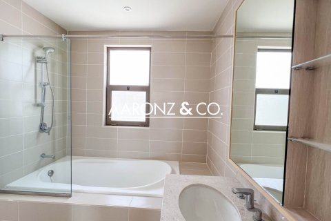 Kuća u nizu u Reem, Dubai, UAE 4 spavaćih soba, 343 m2 Br. 641087 - fotografija 17
