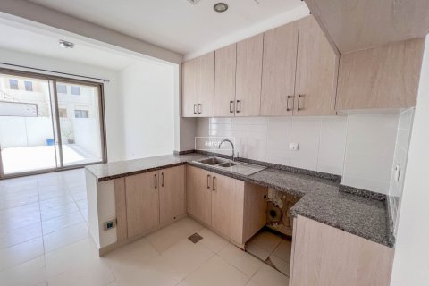 Casa urbana para arrendamento em Reem, Dubai, EAU 4 quartos, 343.2 m2 № 641087 - foto 14