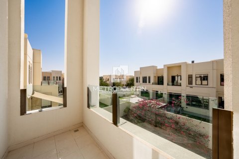 Rijtjeshuis te huur in Reem, Dubai, VAE 3 slaapkamers, 209 vr.m., nr 664994 - foto 22