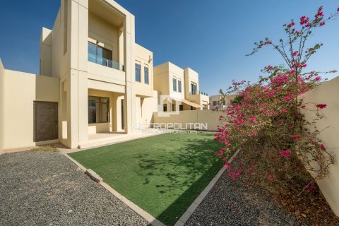 Rijtjeshuis te huur in Reem, Dubai, VAE 3 slaapkamers, 209 vr.m., nr 664994 - foto 3