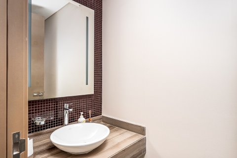 Apartament na sprzedaż w Business Bay, Dubai, ZEA 2 sypialnie, 128.91 mkw., nr 748608 - zdjęcie 11