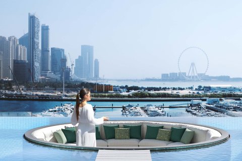 Lägenhet till försäljning i Dubai Harbour, Dubai, UAE 1 sovrum, 103.12 kvm Nr. 748611 - fotografi 3