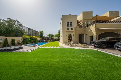 Řadový dům v Mudon, Dubai, SAE 4 ložnice, 922.06 m² Č.: 748612 - fotografie 2