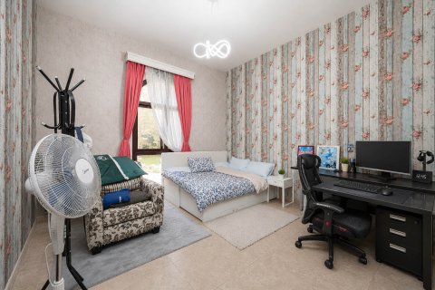Řadový dům v Mudon, Dubai, SAE 4 ložnice, 922.06 m² Č.: 748612 - fotografie 13