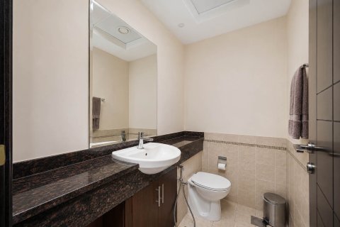 Řadový dům v Mudon, Dubai, SAE 4 ložnice, 922.06 m² Č.: 748612 - fotografie 18