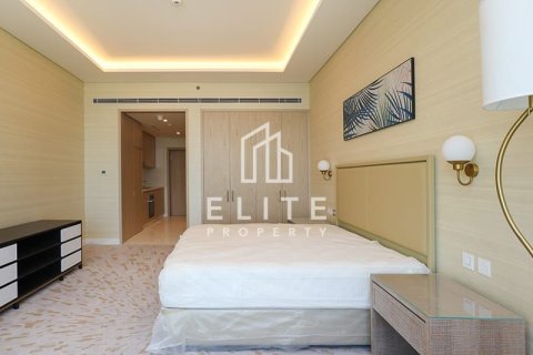 Apartment in Palm Jumeirah, Dubai, UAE 1 room, 49 sq.m. № 736552 - photo 8